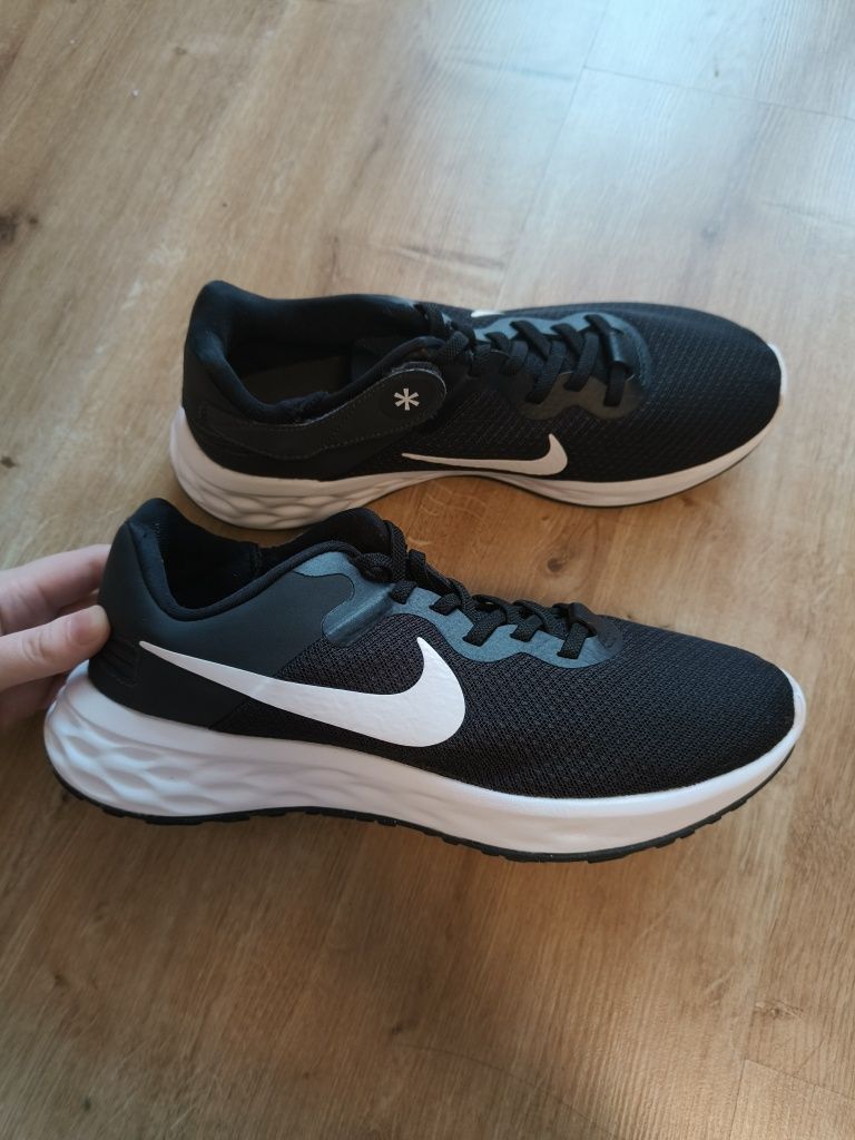 Nowe buty do biegania adidasy Nike czarne rozmiar 40