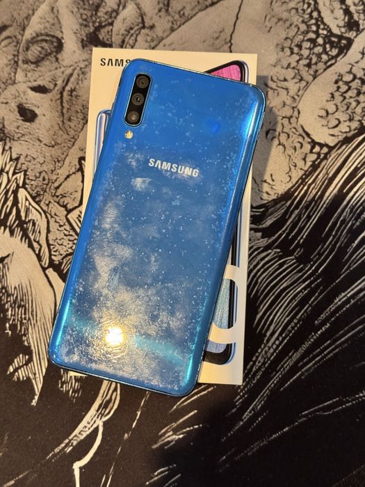 Samsung a50 4/128gb