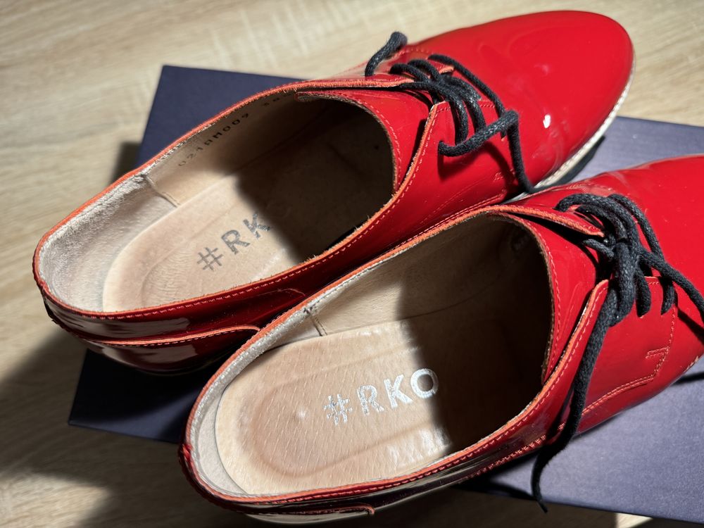 Buty RYŁKO damskie 38,5 czerwone