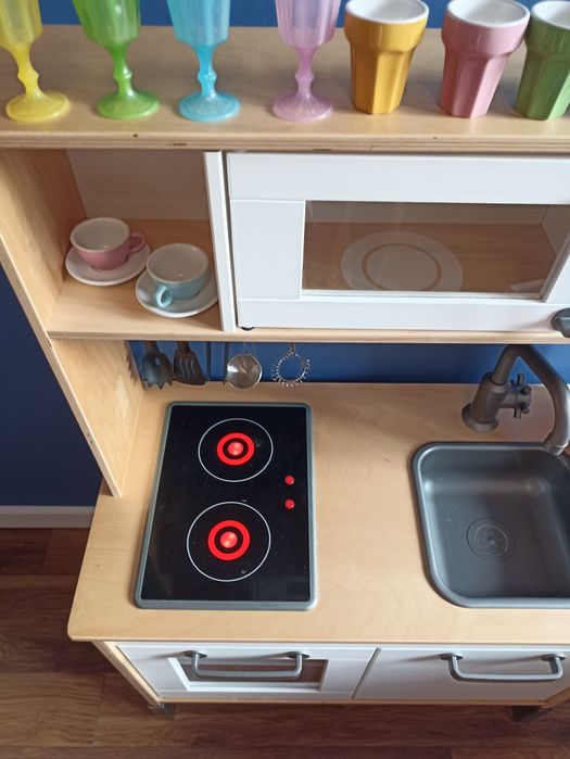 Kuchnia dla dzieci do zabawy Ikea DUKTIG
DUKTIG Kuchnia dla dzieci do