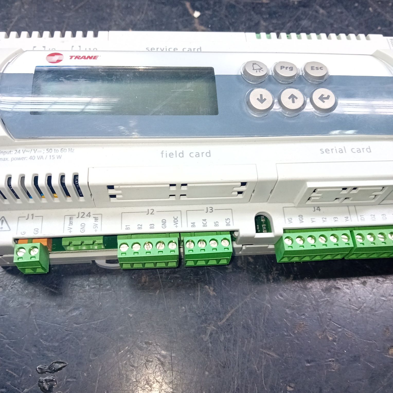 Controlador de chiller Carel