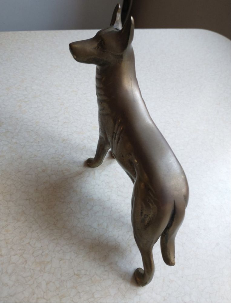 Mosiężny pies figurka 21 cm długości