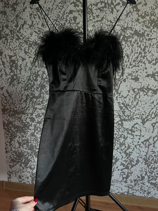 неймовірне чорне плаття в ідеальному стані