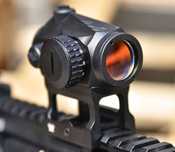 Коллиматорный прицел Vortex Crossfire Red Dot на Weaver с точкой 2 МОА