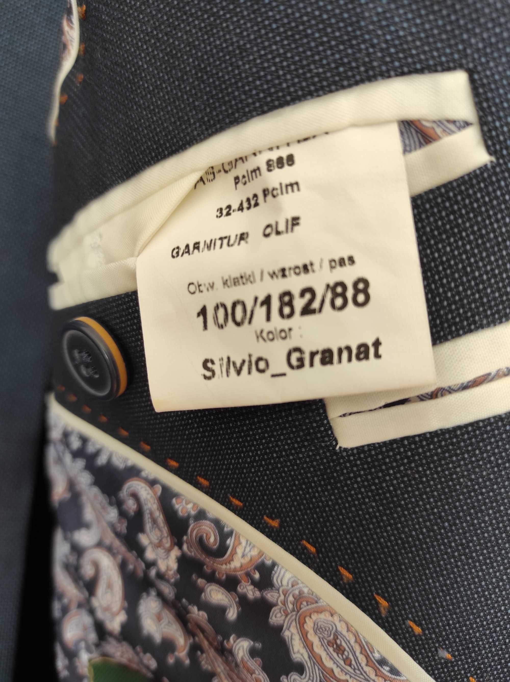 Garnitur męski granatowy