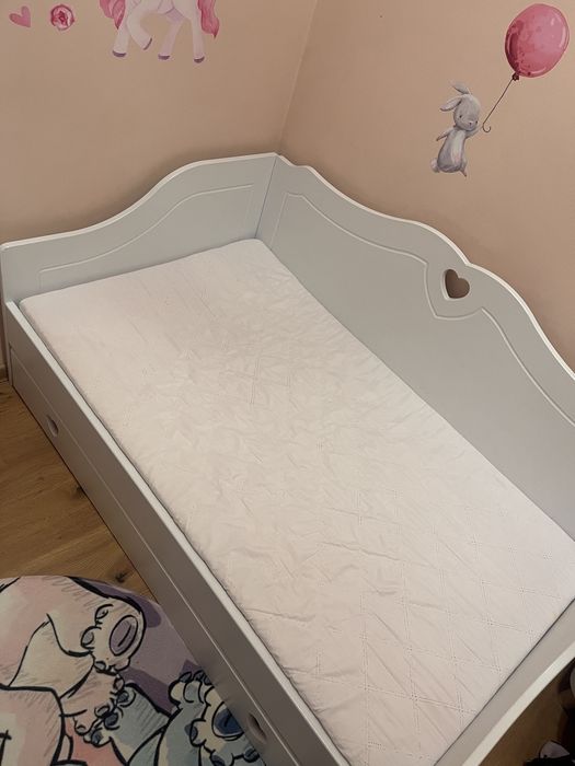 Zestaw mebli dziecięcych Mamania HEART – szafa + łóżko z szufladą