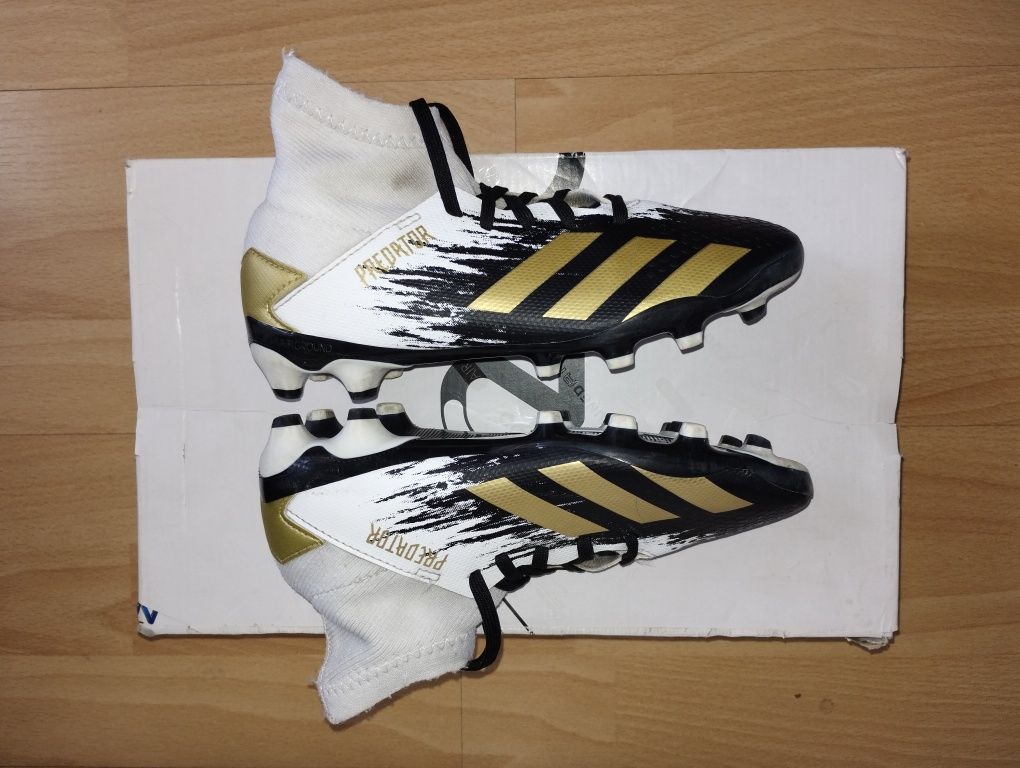 Korki piłkarskie 33 Adidas Predator Mutator 20.3 MG