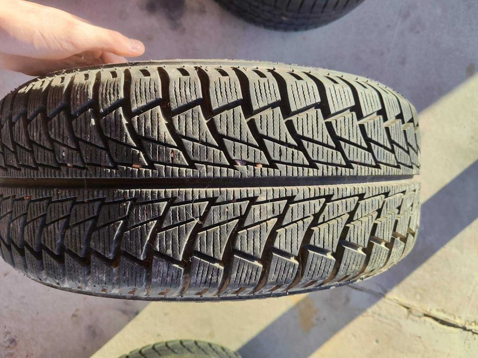 Титани з резиною