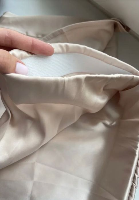 Вечірня атласна спідниця