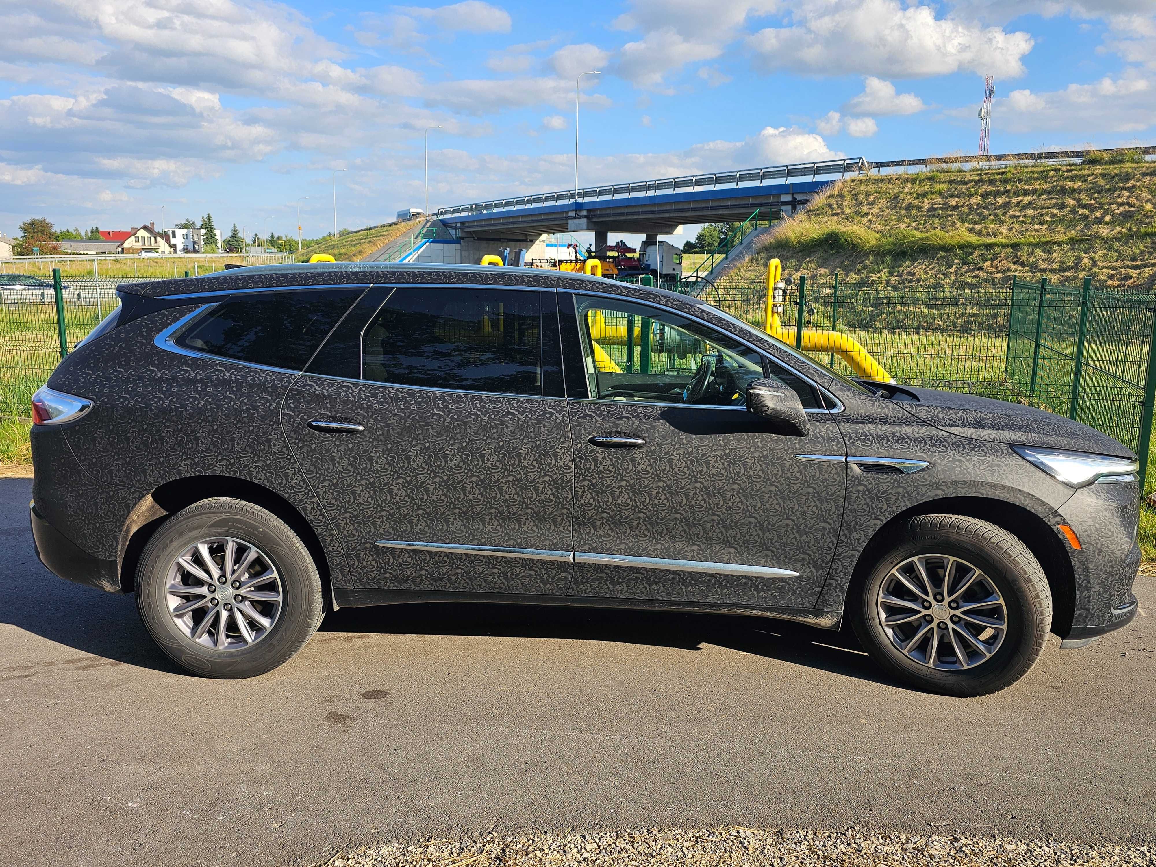 BUICK ENCLAVE-Pacifica,Durango,Acadia-7 osobowy niski przebieg