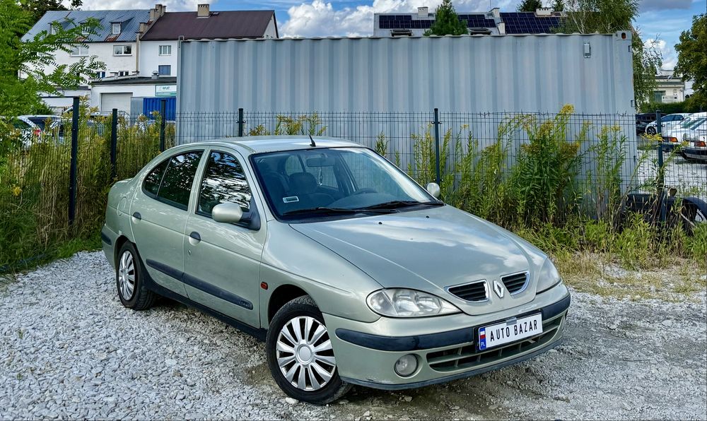Renault Megane 1.4 * 2003 * Lift  * Hak * El.Szyby * Zadbana