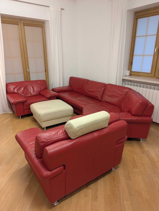 Skórzany zestaw wypoczynkowy ETAP, czerwony, kanapa + 2 fotele + pufa