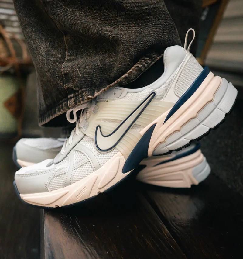 ОРИГІНАЛ! Nike V2K Run оригінальні жіночі кросівки