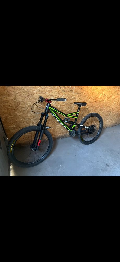 specialized status rozmiar.L