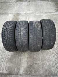 Зимня резіна TriAngle 215/55R17