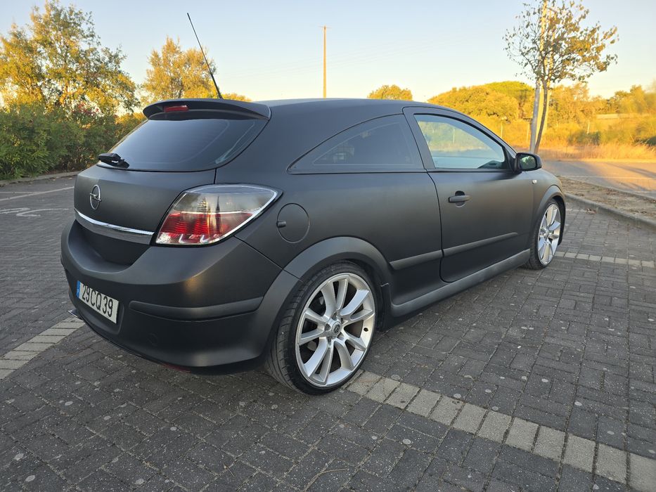 Opel Astra H GTC 1.9D 150cv