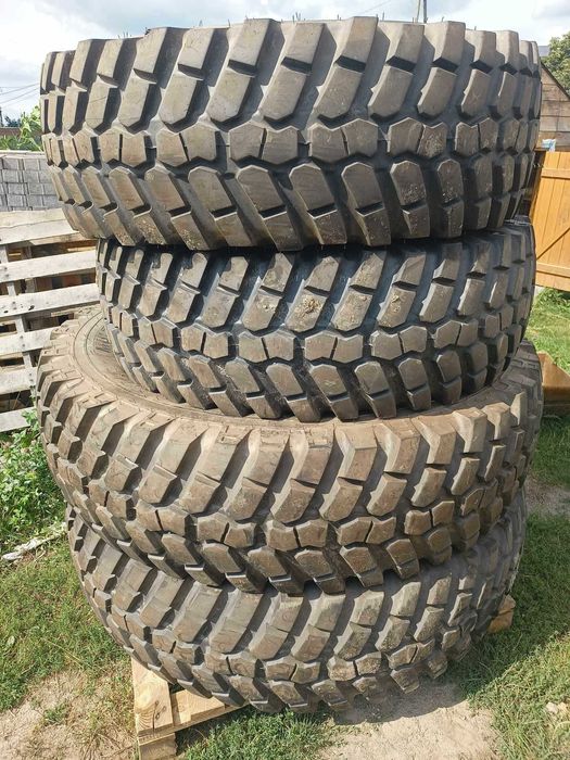 Opony Szosowe Trawiaste 16,9x34  14,9x24 4szt.