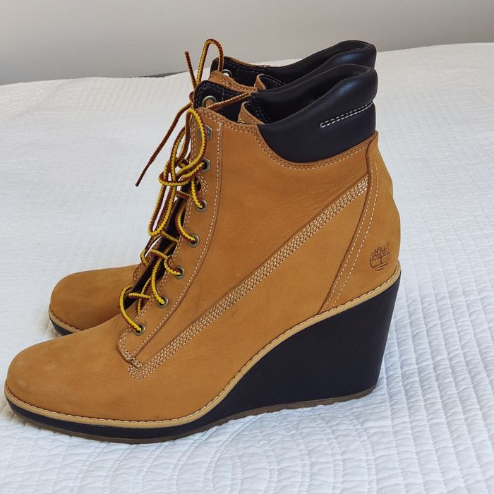 Botki  damskie miodowe Timberland  r. 40