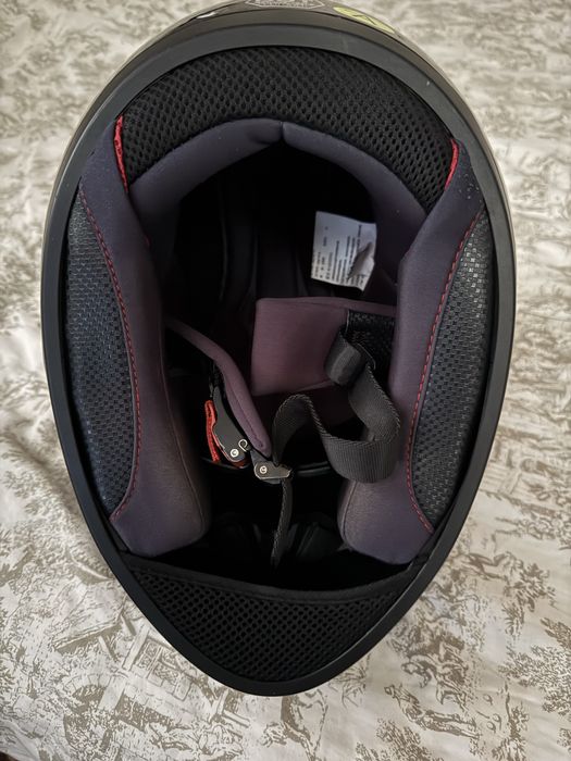 Продам шлем с ушками