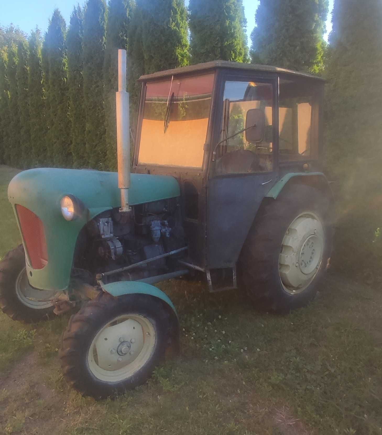 Ciągnik rolniczy Ursus C-330