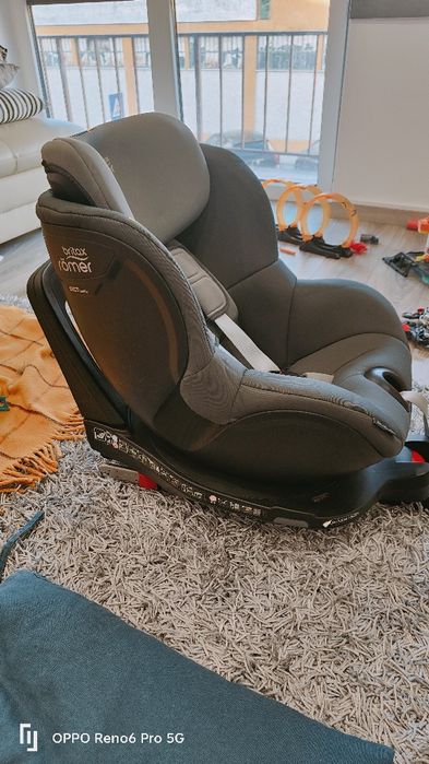 Cadeirinha auto Britax-Römer dual fix M i-size
