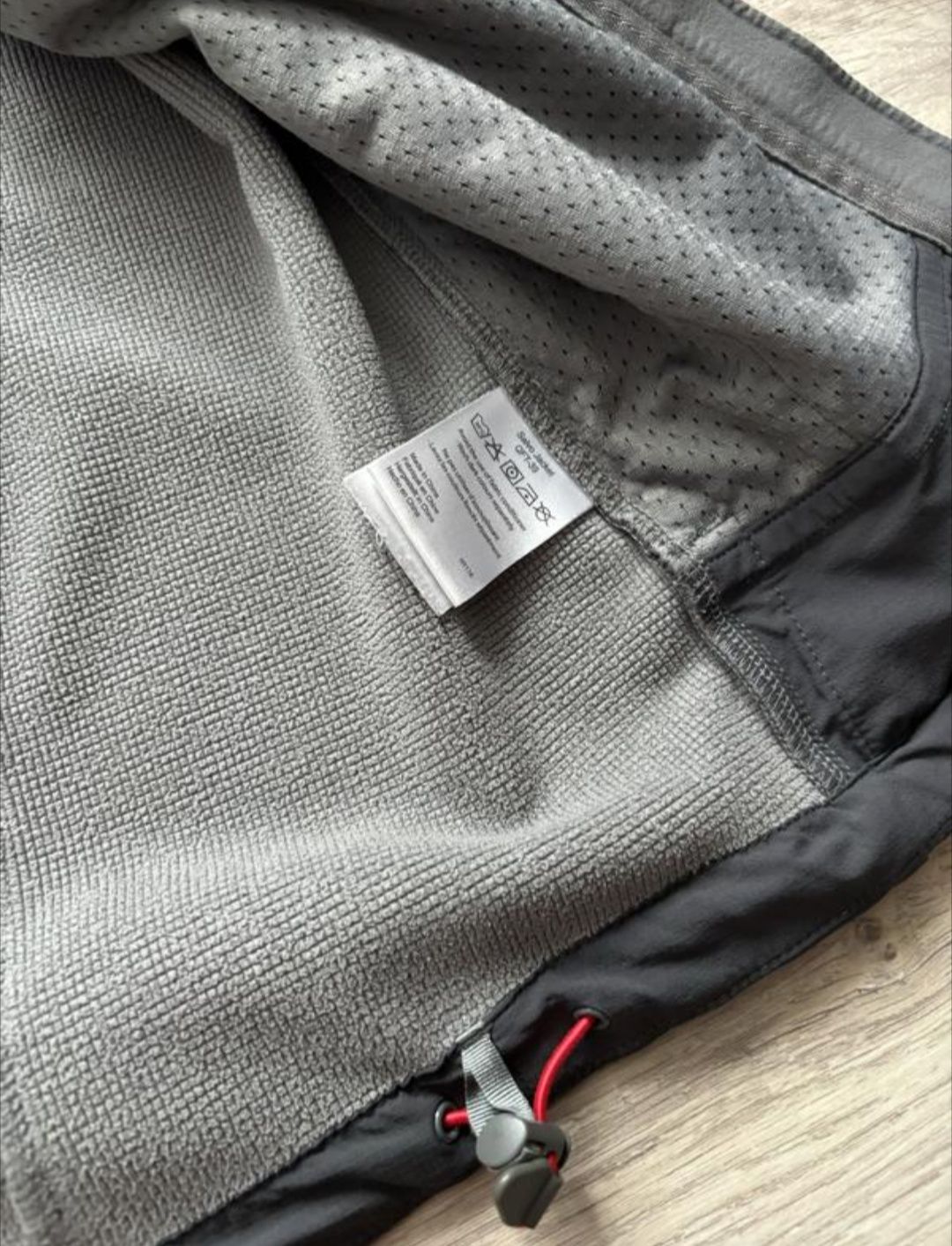 Куртка вітровка Rab arcteryx softshell