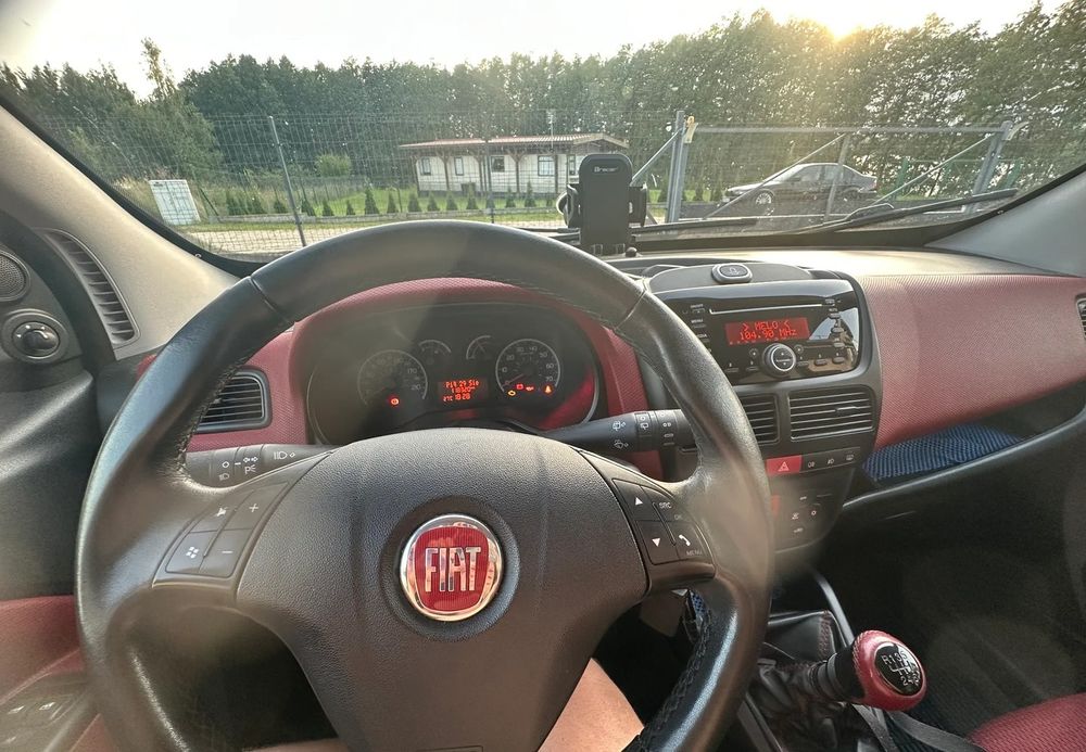 Fiat Doblo 2011 2,0