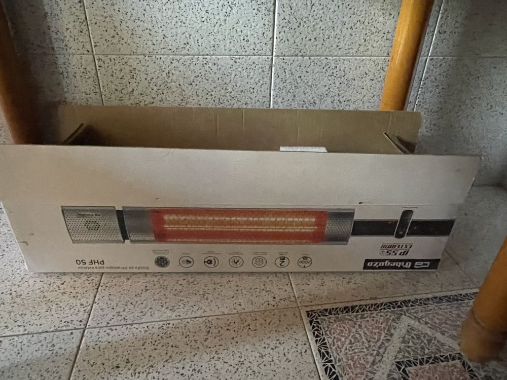 Aquecedor de pátio em aço