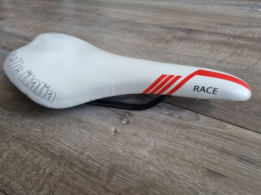 Siodełko rowerowe Selle Italia Race