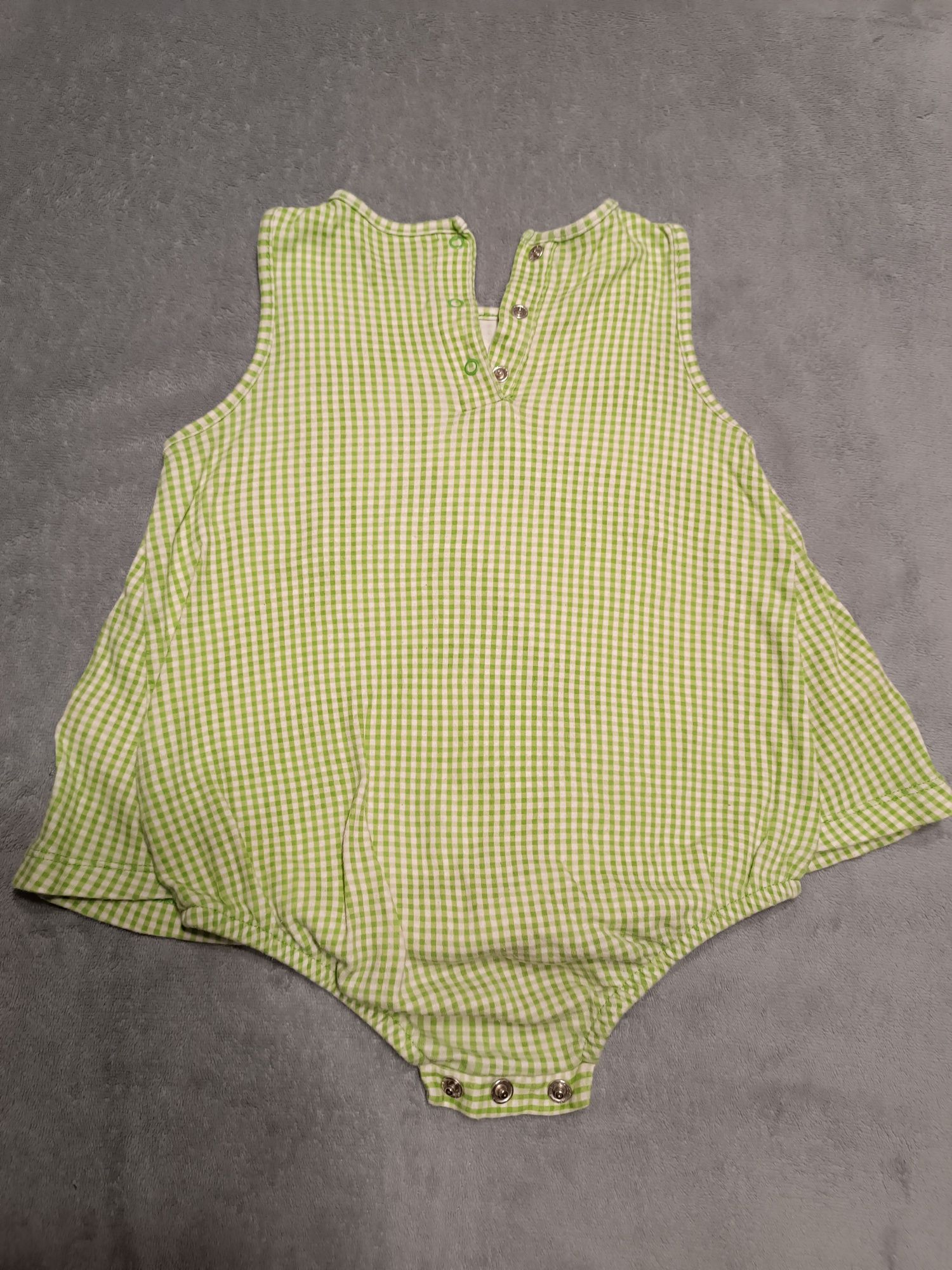 Body na lato, Carter's 24m