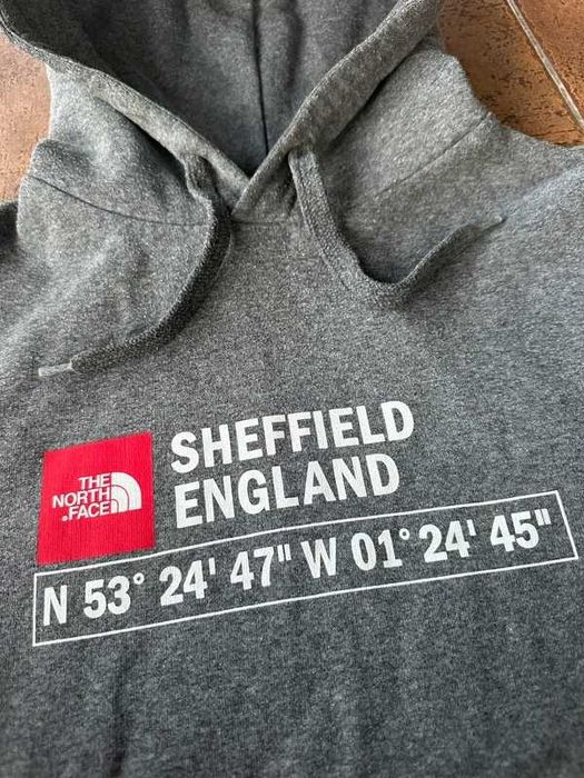 The North Face bluza szara z kapturem