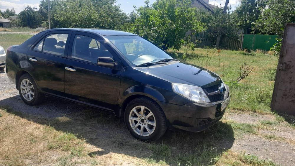 Продам Geely МК газ бензин