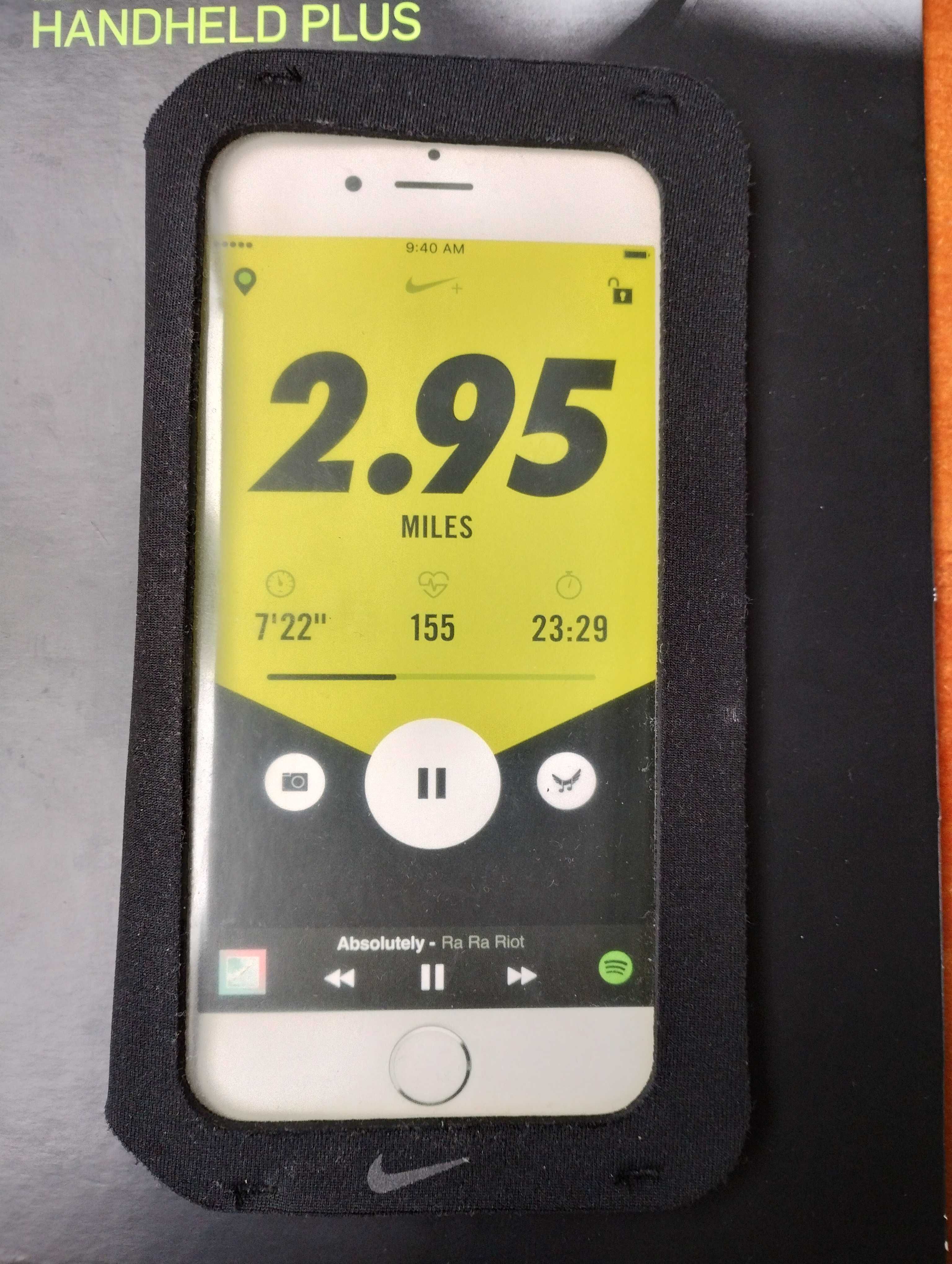 Etui na telefon Nike Handheld PLUS, bieganie