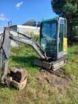 Minikoparka Volvo ec15c yanmar