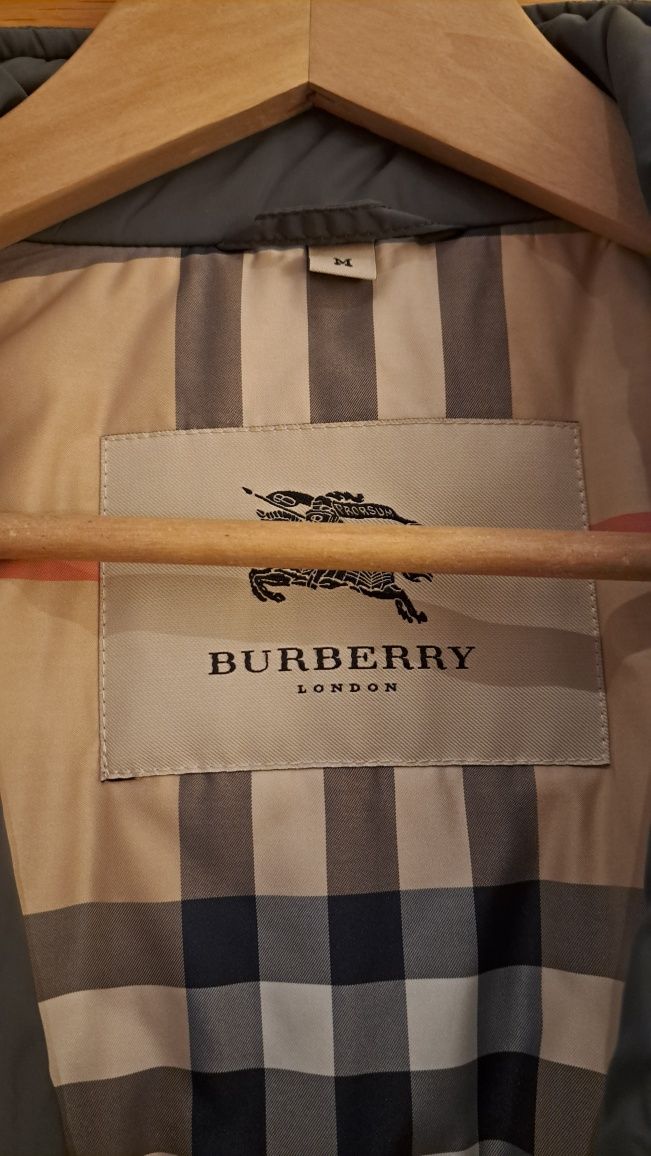 Casaco Burberry Cinzento