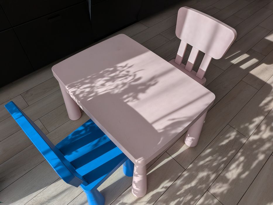 Stoliki i krzesła Ikea mammut