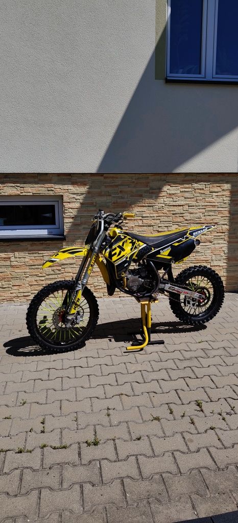Suzuki rm 85 po remoncie nie(yz,SX,kx,Cr)