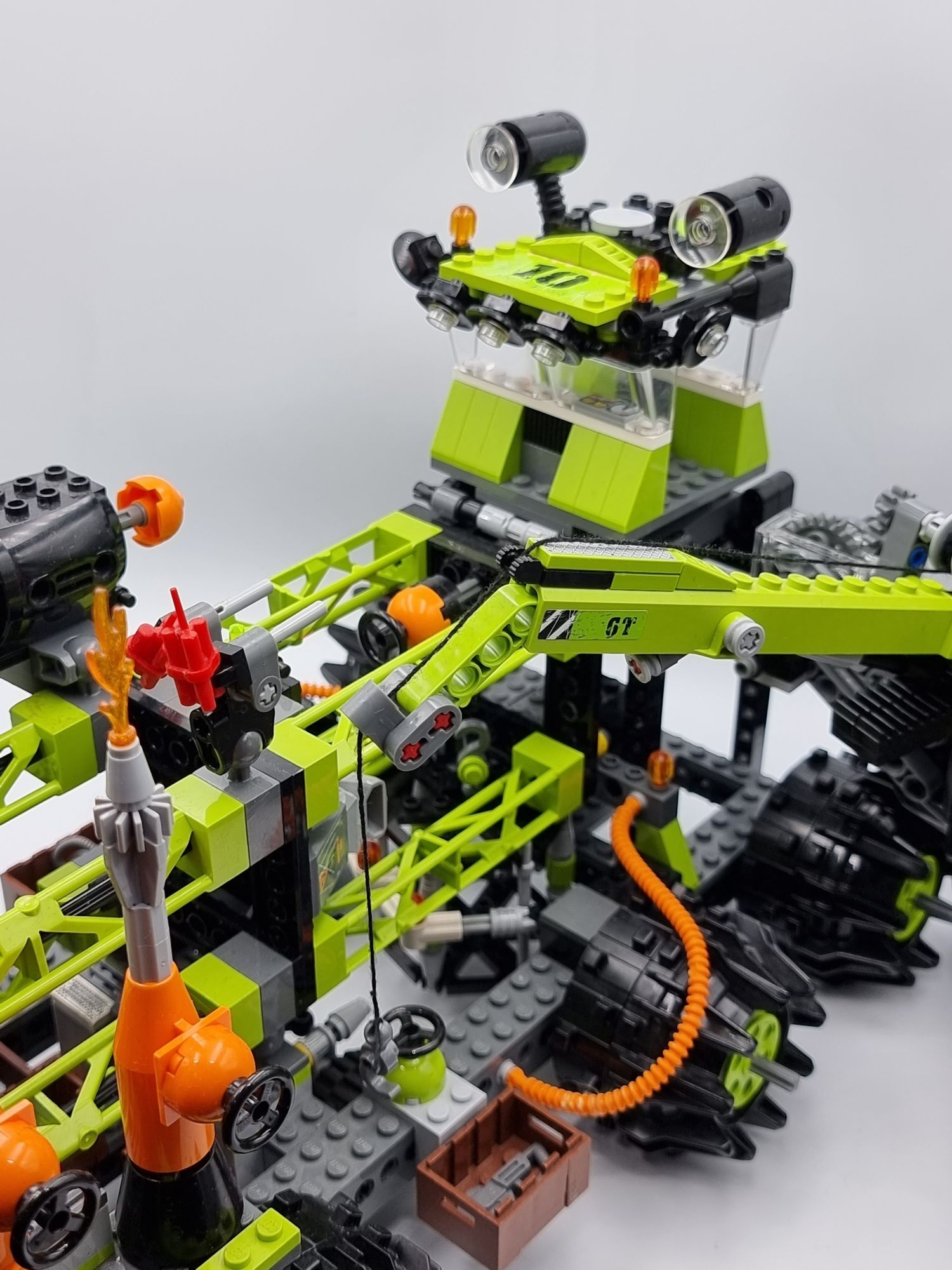 Lego 8964 Power Miners- Wiertnica Titanum Command