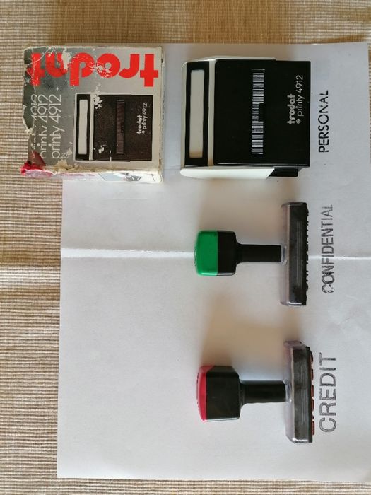 Conjunto de 5 carimbos de escritório, almofada+tinta (Preta,Azul,verme