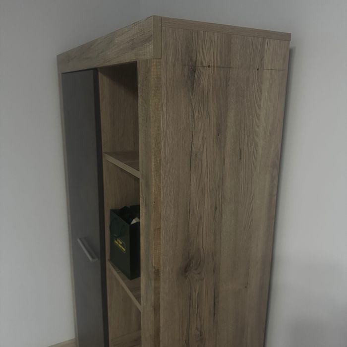 Мебель шаф книжна