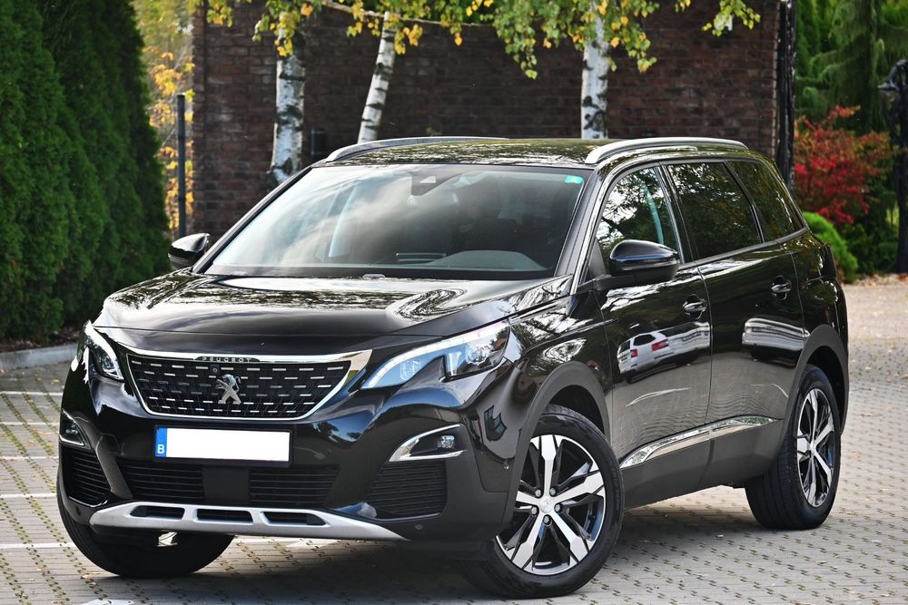 Peugeot 5008 7 miejsc Full led niski przebieg Bezwypadkowy