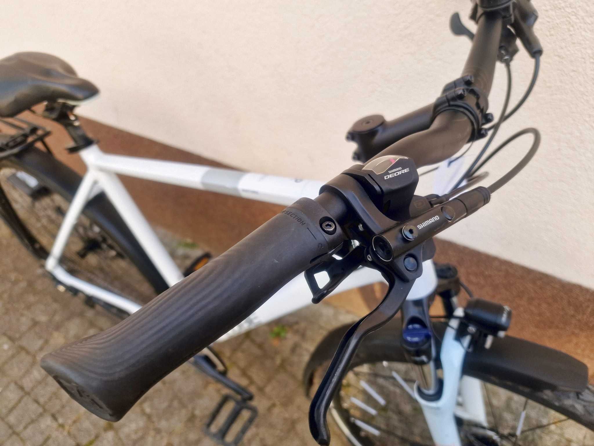 FV23% Rower trekkingowy Cube Nature PRO / rozm L / Deore XT 3x10