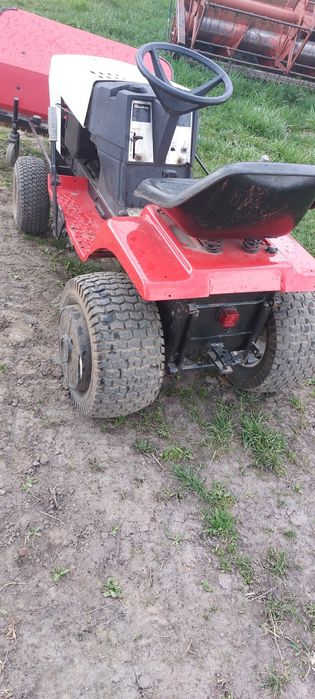 Duża kosiarka zamiatarka traktorek simplicity 5216 hydro twin 18km