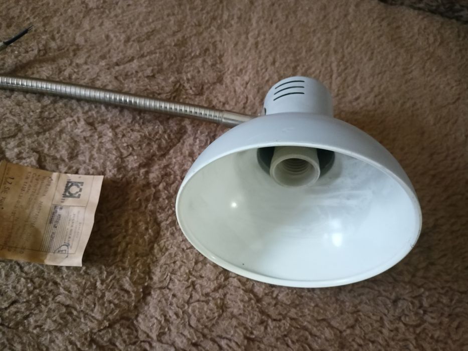 Stara lampa warsztatowa prl