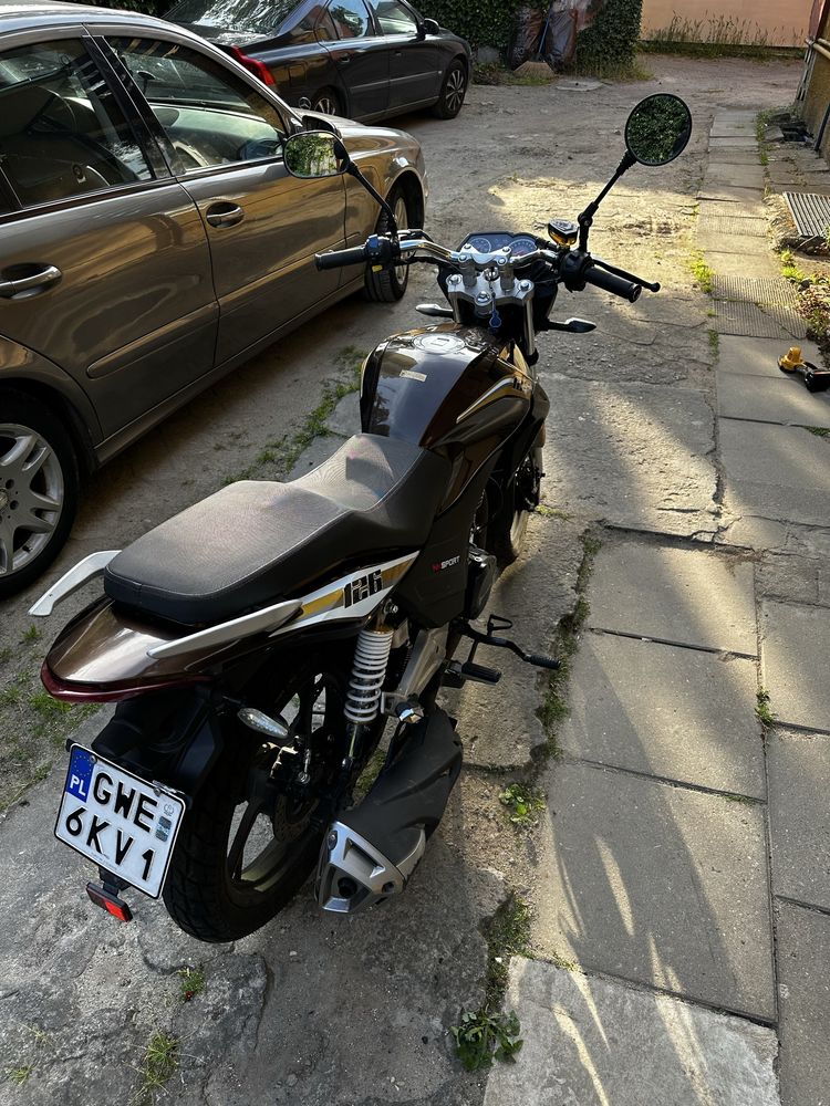 Motocykl Junak 126 125cc 2019 rocznik przebieg dwa i pół tysiąca