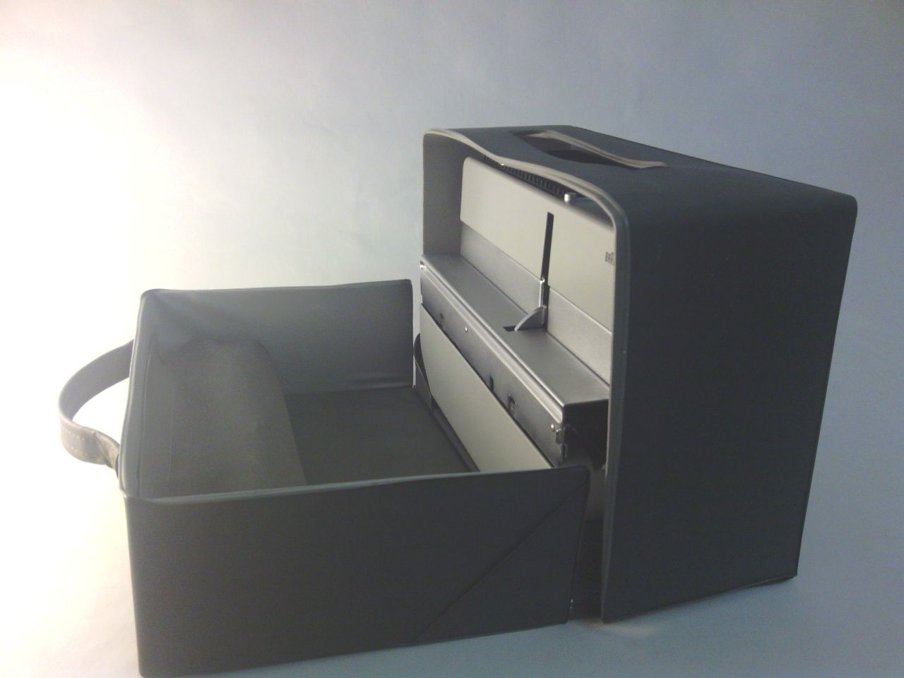 Projetor de slides Braun