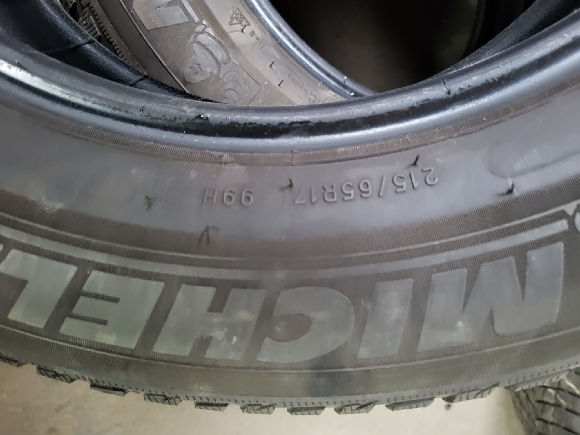 Opony Zimowe 215/65R17 99H Michelin Alpin 5 Zima