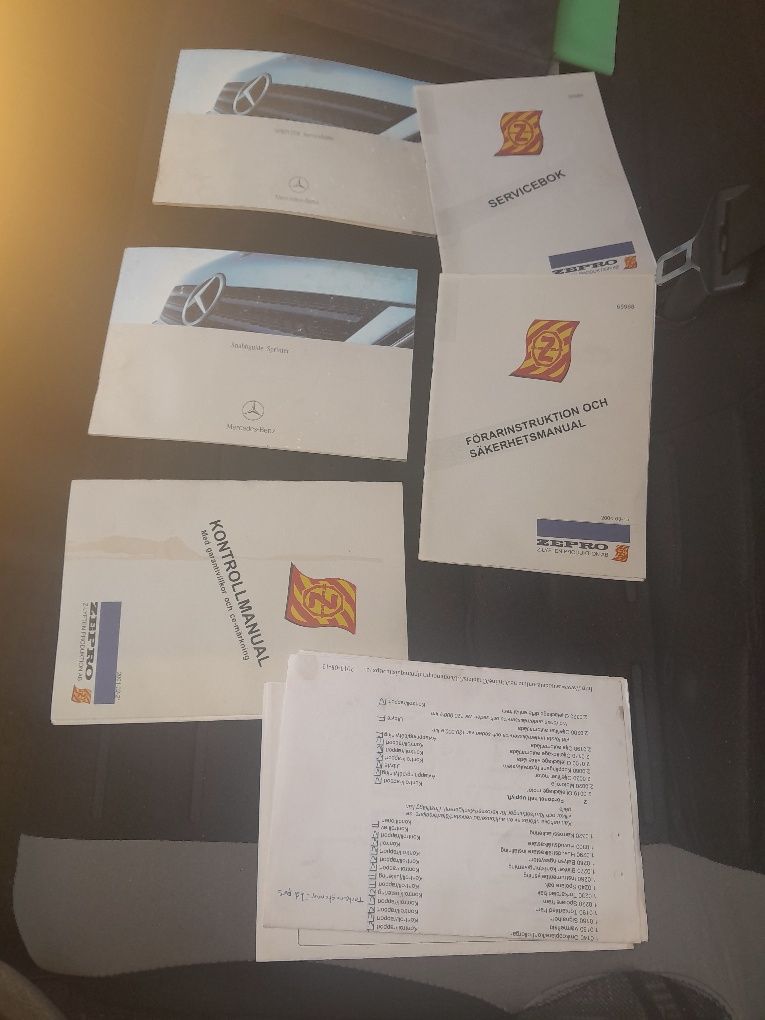 Продається Mercedes Sprinter 316 гідроборт