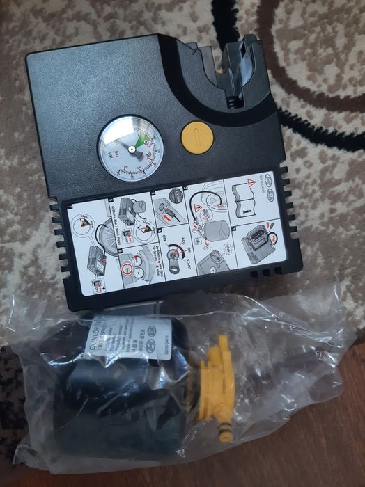 Автомобільний компресор 180w