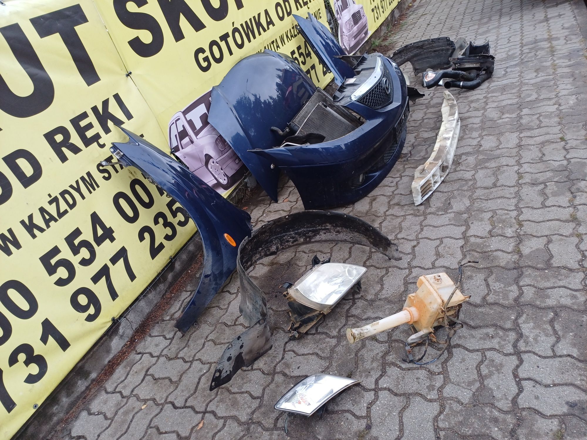 Mazda MPV maska zderzak błotnik chłodnica lampa belka KPL